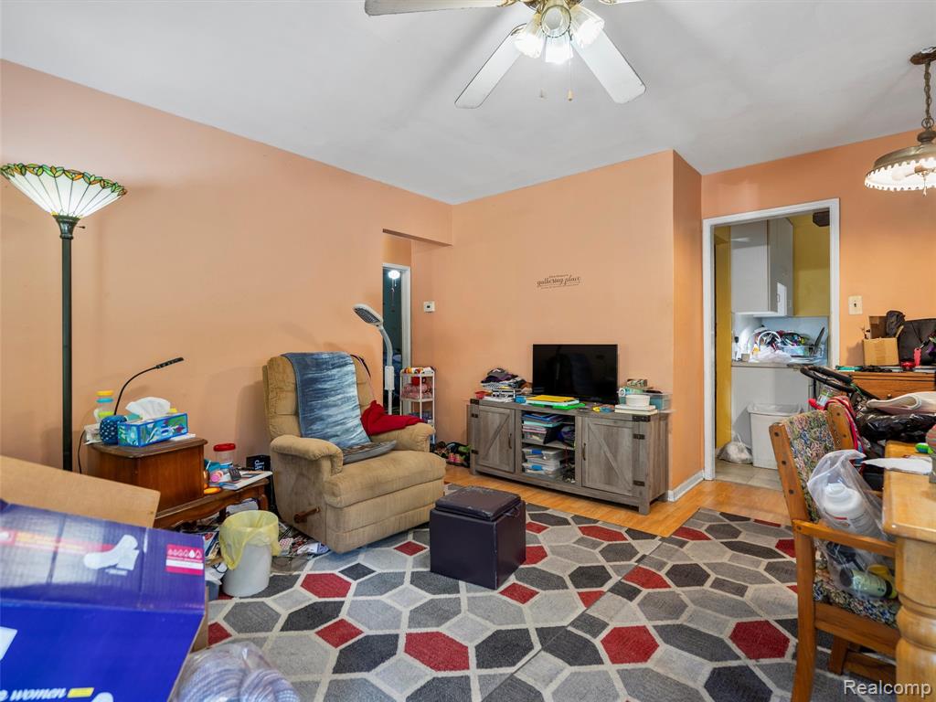 546 KENSINGTON, Ferndale, MI 48220 — Photo 9