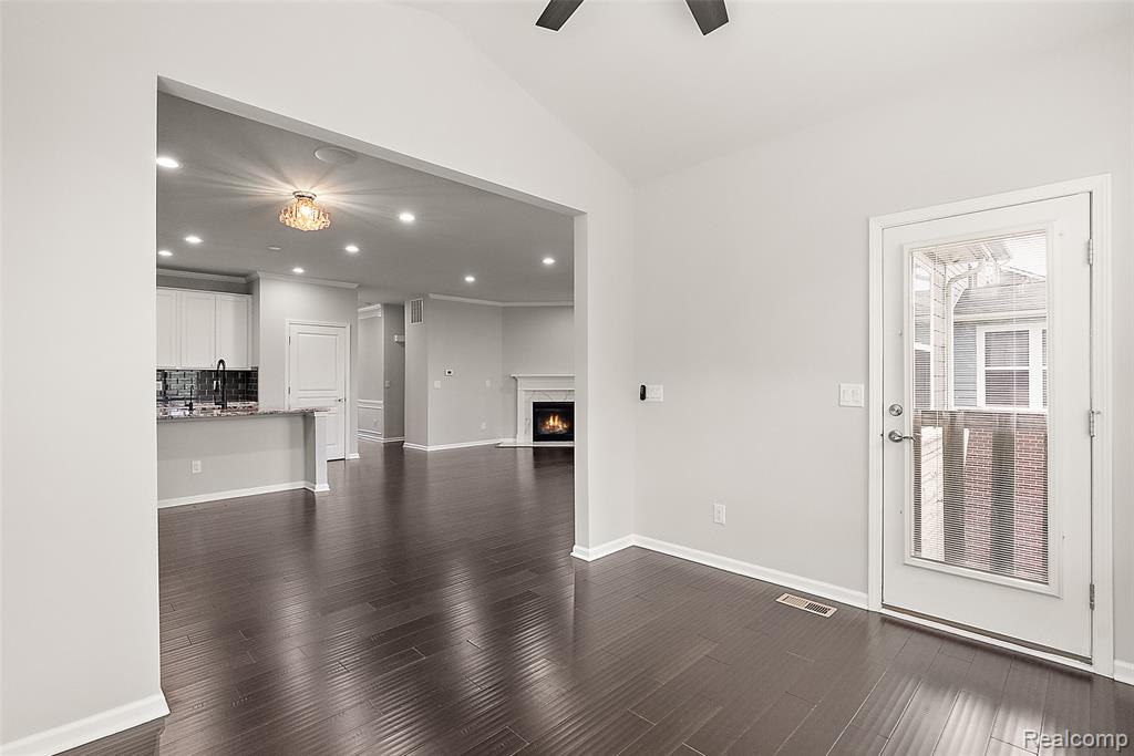 31065 Tremont Lane, Franklin, MI 48025 — Photo 15