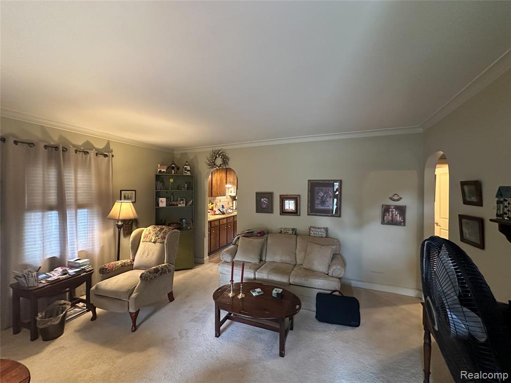 6453 Centralia Street, Dearborn Heights, MI 48127 — Photo 2