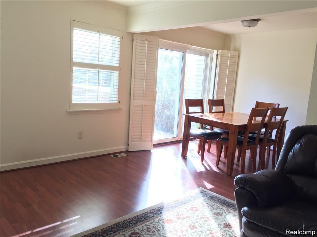 5727 NORTHFIELD Parkway, Troy, MI 48098 — Photo 9