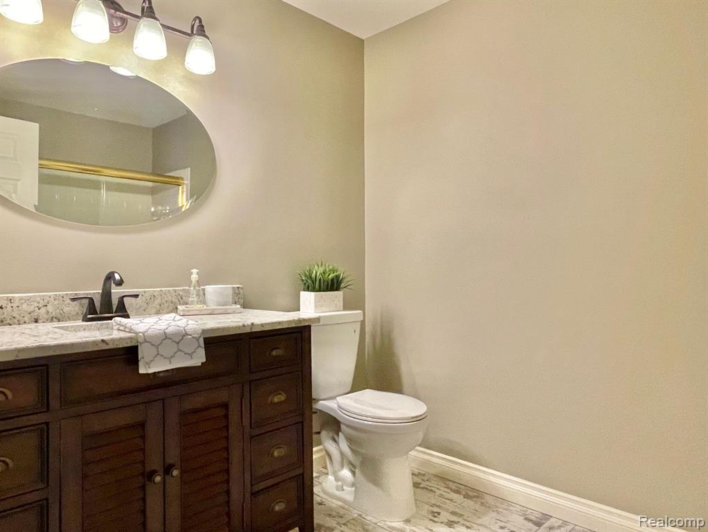 1916 FLAGSTONE Circle, 83, Rochester, MI 48307 — Photo 22