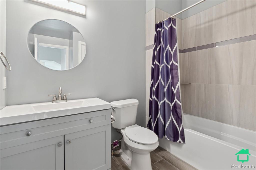 7458 Knollwood Drive, Ypsilanti, MI 48197 — Photo 21
