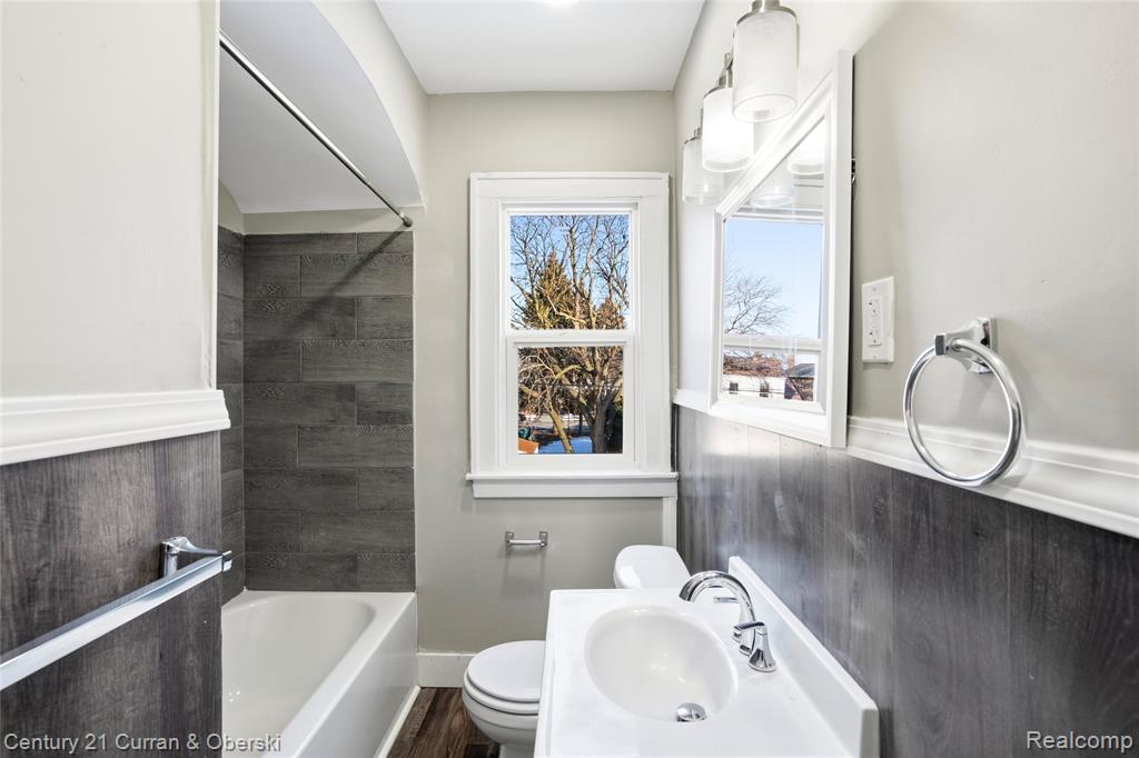 6640 Yinger Avenue, Dearborn, MI 48126 — Photo 29