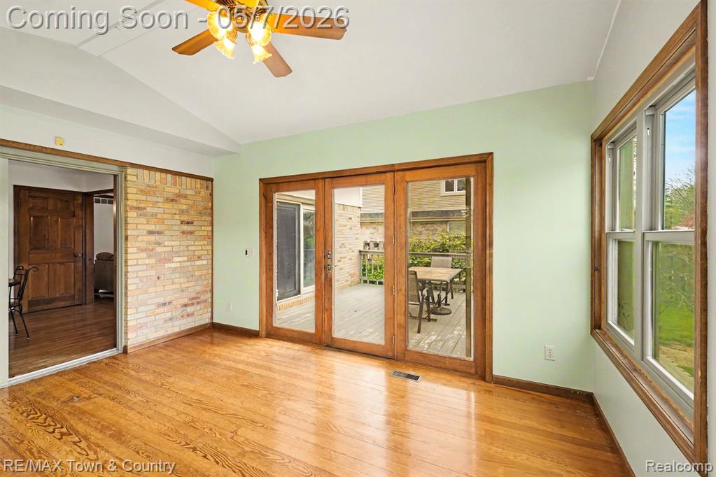 12429 Moceri Drive, Grand Blanc, MI 48439 — Photo 13