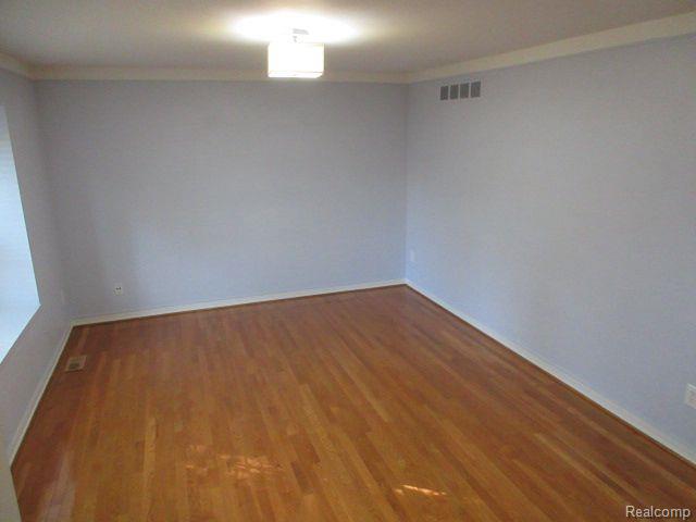 1835 BRENTWOOD Drive, Troy, MI 48098 — Photo 3