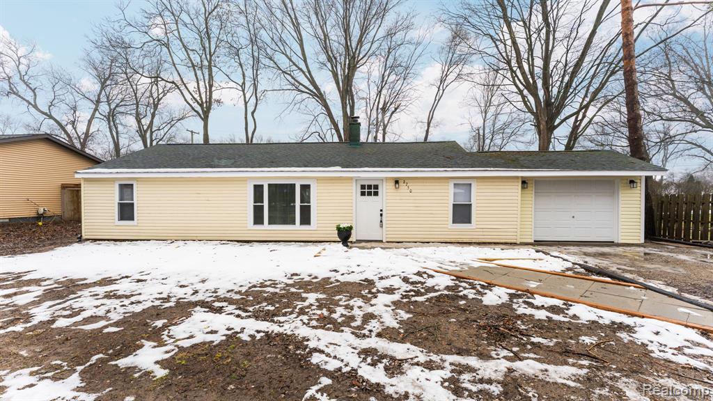 2750 Jackson Boulevard, Highland, MI 48356 — Photo 23