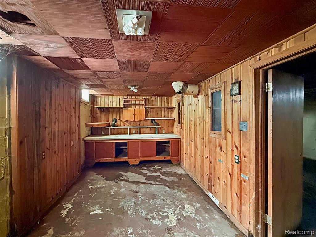 13334 Elmdale Street, Detroit, MI 48213 — Photo 32
