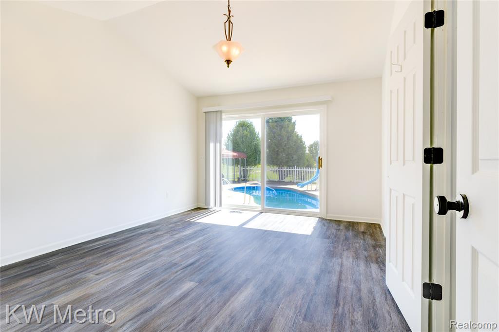 7172 E FARRAND Road, Millington, MI 48746 — Photo 8