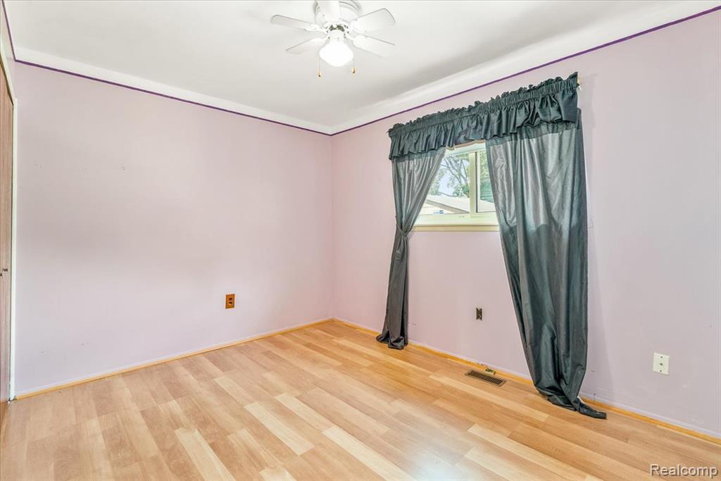 9436 Essex Street, Romulus, MI 48174 — Photo 30