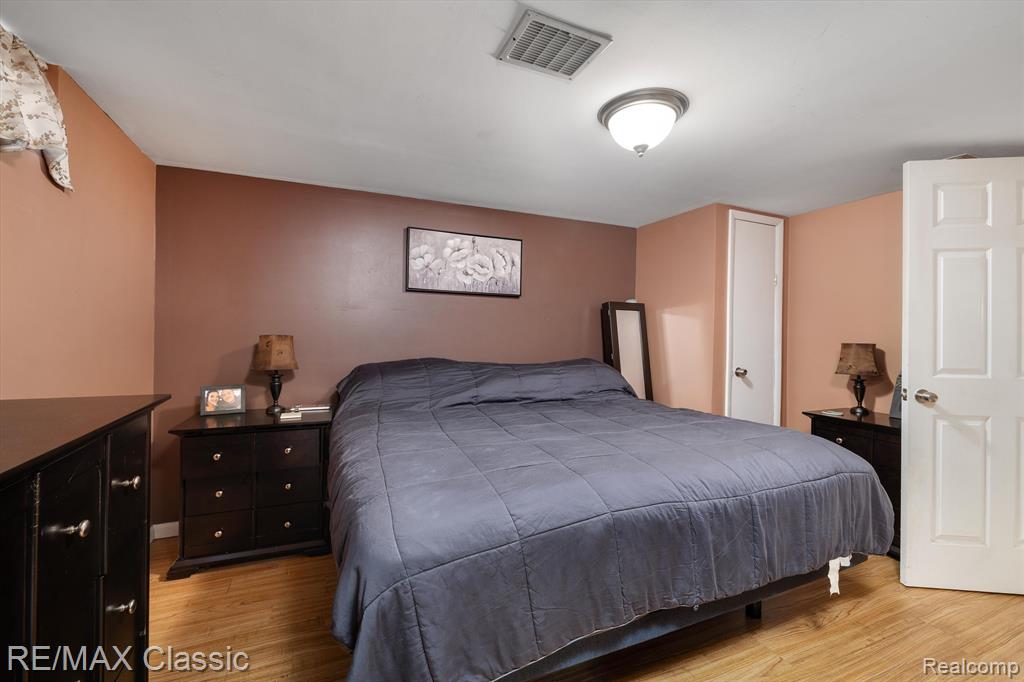 94 CRESCENT LAKE Road, Waterford, MI 48327 — Photo 20