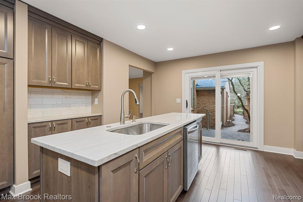 731 ARBOR COURT, Bloomfield Hills, MI 48304 — Photo 21