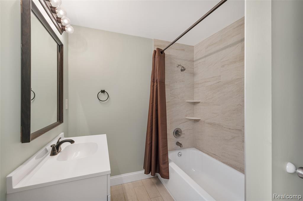 6590 Swartout Road, Clay, MI 48001 — Photo 30