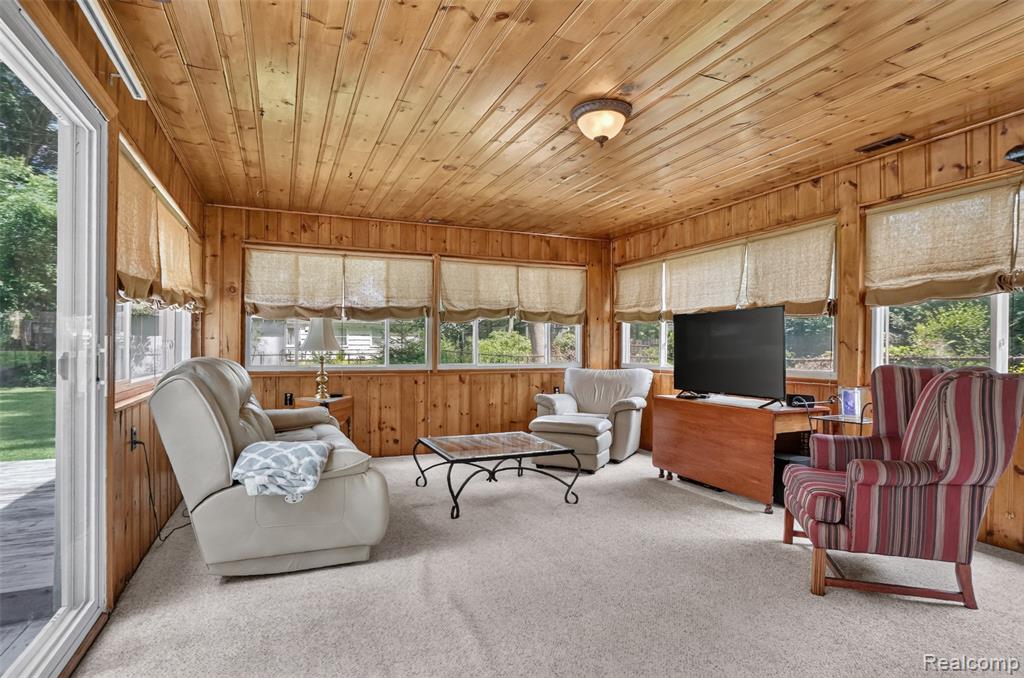 15690 Birwood Avenue, Beverly Hills, MI 48025 — Photo 16