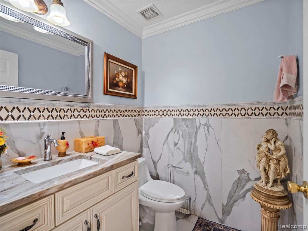 55589 Raspberry Drive, Macomb, MI 48042 — Photo 21