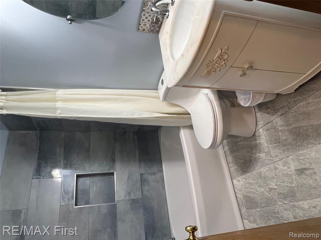 4547 Stephens Road, Warren, MI 48091 — Photo 14