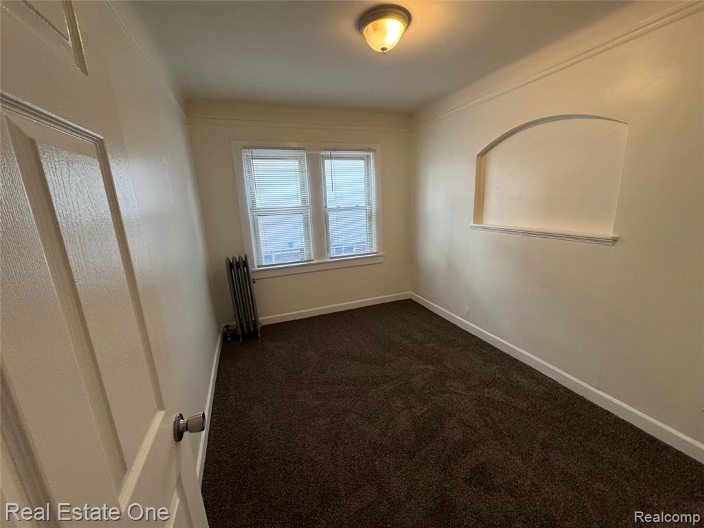 8420 Jewett Avenue, Warren, MI 48089 — Photo 6