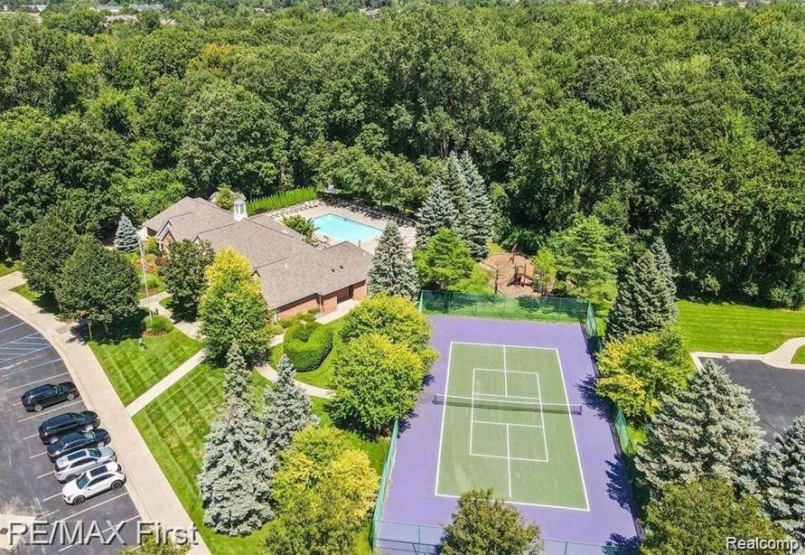 4257 Berkshire Drive, Sterling Heights, MI 48314 — Photo 17