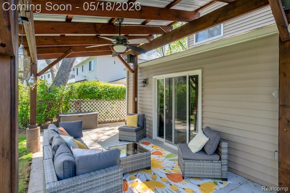 693 Langley Boulevard, Clawson, MI — Photo 38