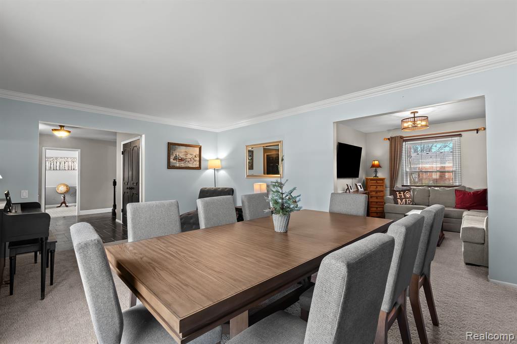 856 THORNTREE, Bloomfield Hills, MI 48304 — Photo 18