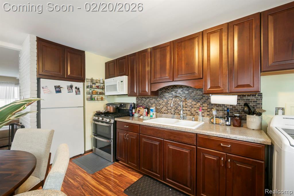8019 Roosevelt Street, Taylor, MI 48180 — Photo 20