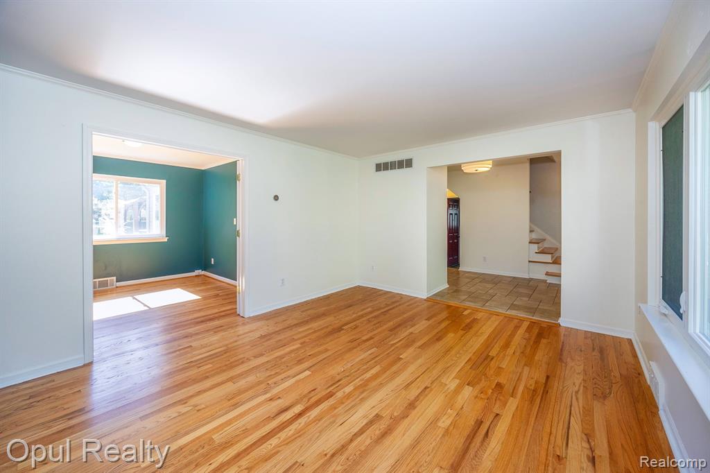 8469 CONCORD Road, Grosse Ile, MI 48138 — Photo 11