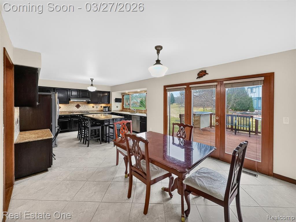 6621 Hill Top Drive, Troy, MI 48098 — Photo 48
