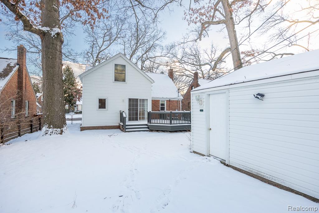 620 CATALPA Drive, Royal Oak, MI 48067 — Photo 19