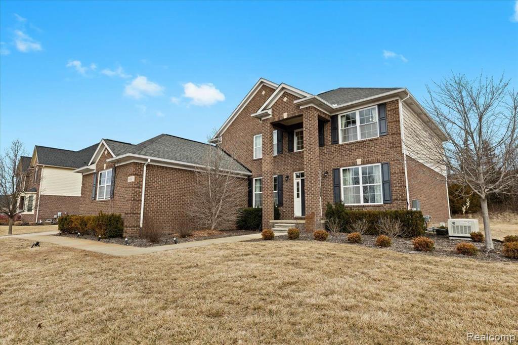 10522 STONEY POINT Drive, South Lyon, MI 48178 — Photo 3