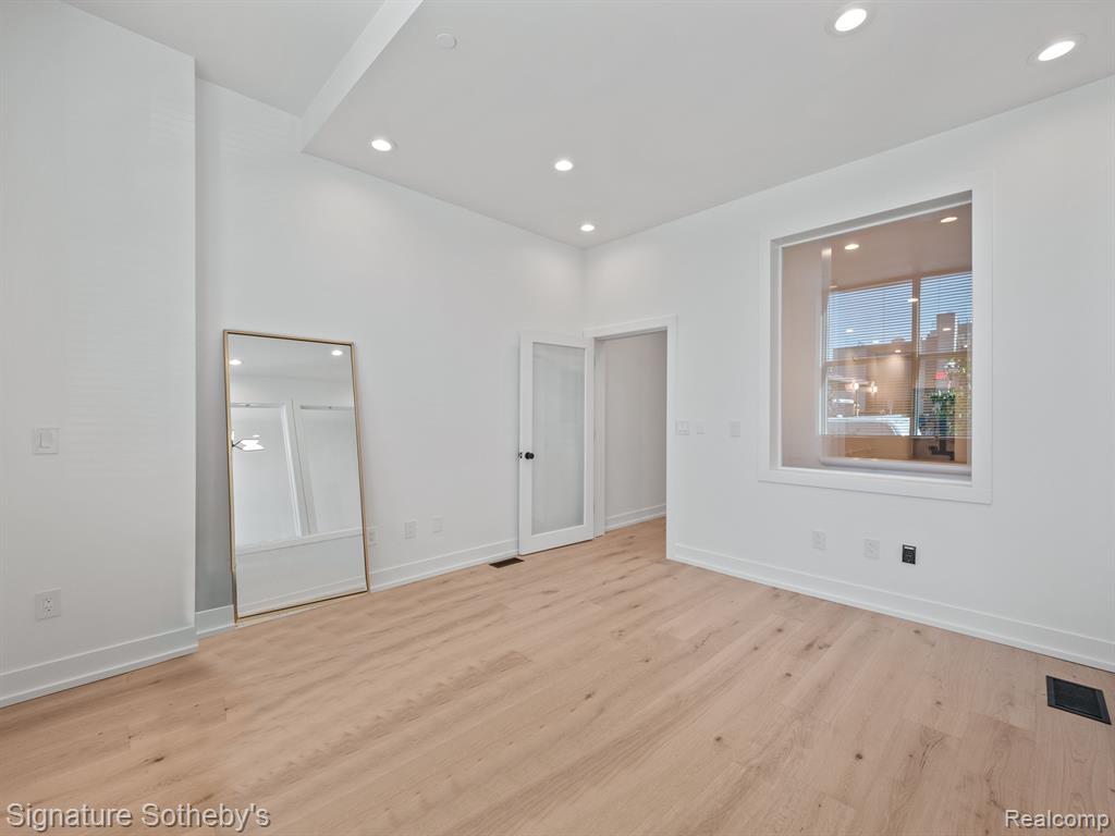 116 N 4 Avenue, Ann Arbor, MI 48104 — Photo 64