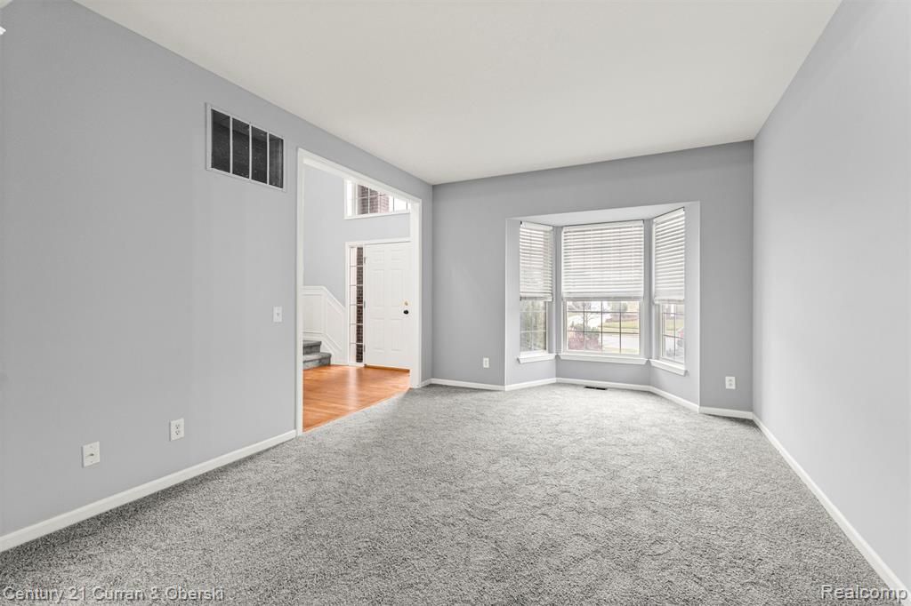 6900 Lakeway Street, Ypsilanti, MI 48197 — Photo 8