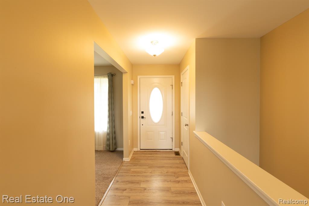 25260 32 Mile Road, Lenox, MI 48050 — Photo 5