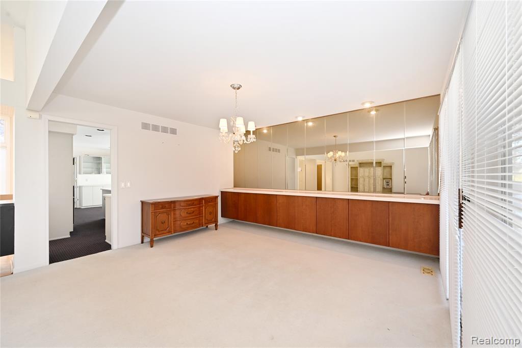 22080 Orchard Way, 37, Beverly Hills, MI 48025 — Photo 9