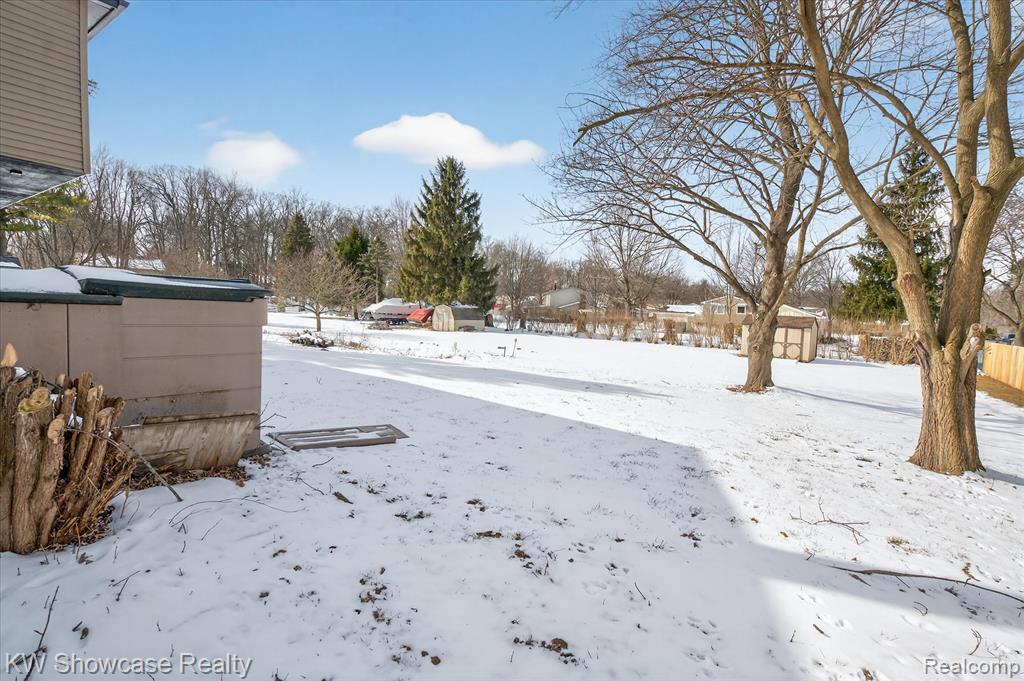 3351 Harvey Lake Road, Highland, MI 48356 — Photo 40
