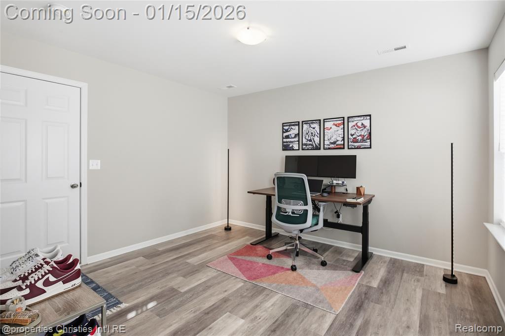 401 Jeff Keeton Drive, Hazel Park, MI 48030 — Photo 3