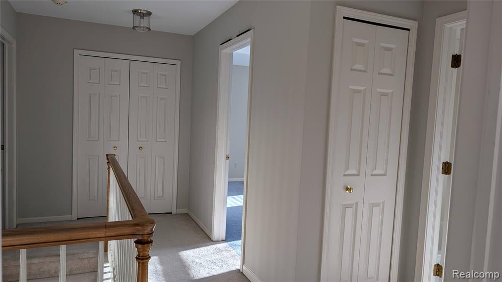 4912 OAK RIVER Drive, Troy, MI 48098 — Photo 30