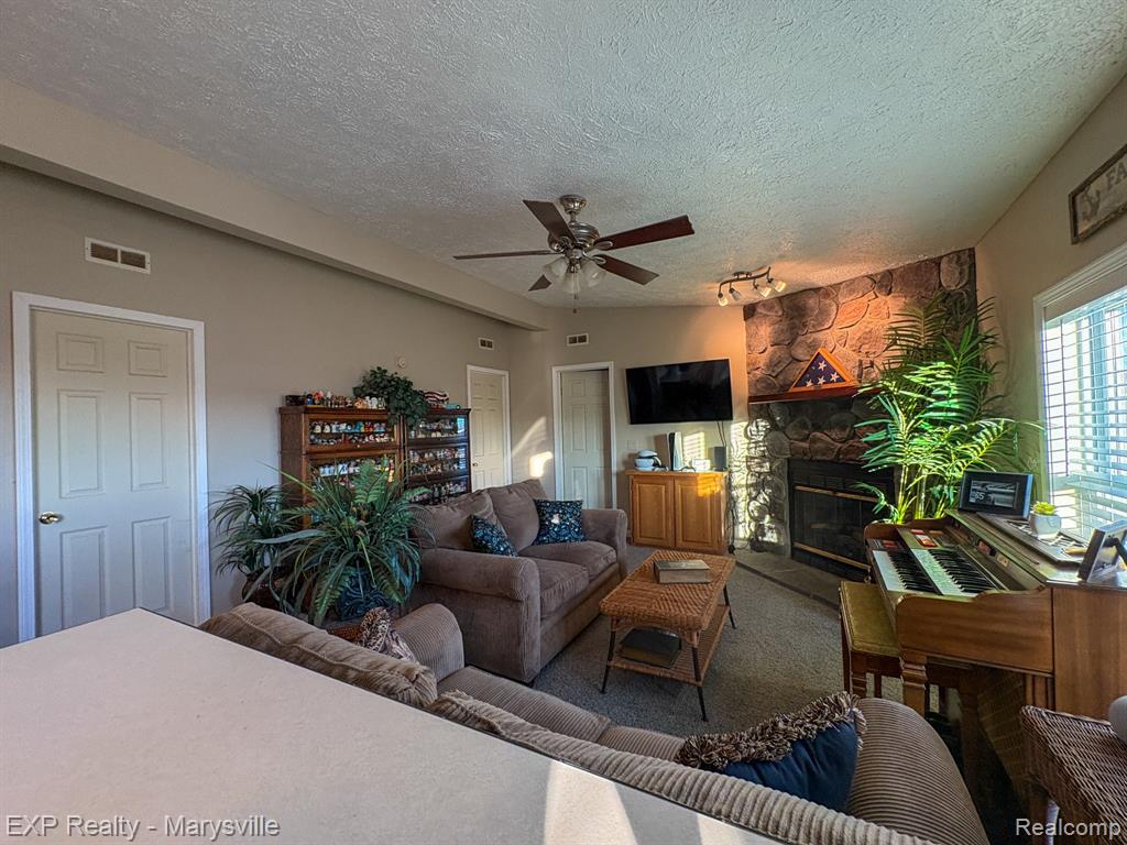 6433 Norman Road, MI 48032 — Photo 6