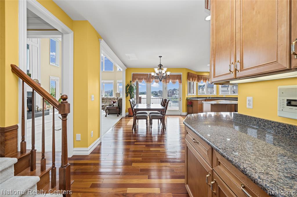 51577 Merry Lane, Utica, MI 48316 — Photo 37