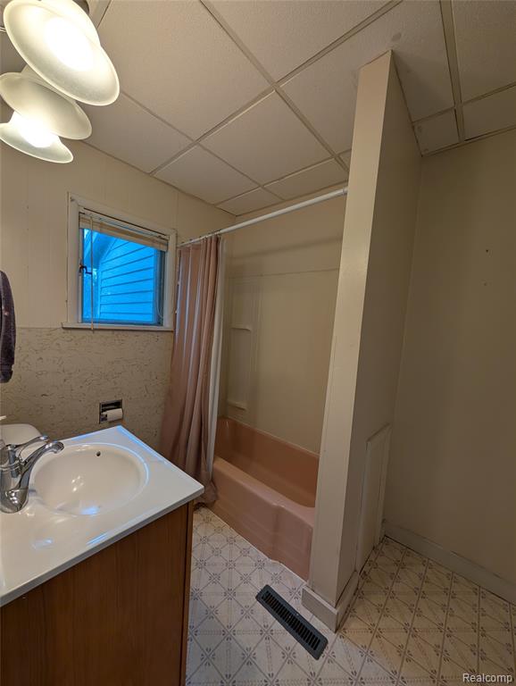 201 S Almer Street, Caro, MI 48723 — Photo 30