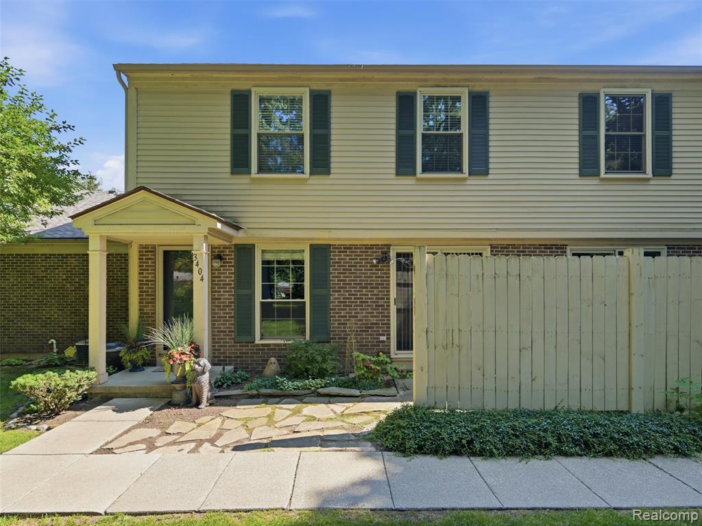3404 Gingell Drive, Lake Orion, MI