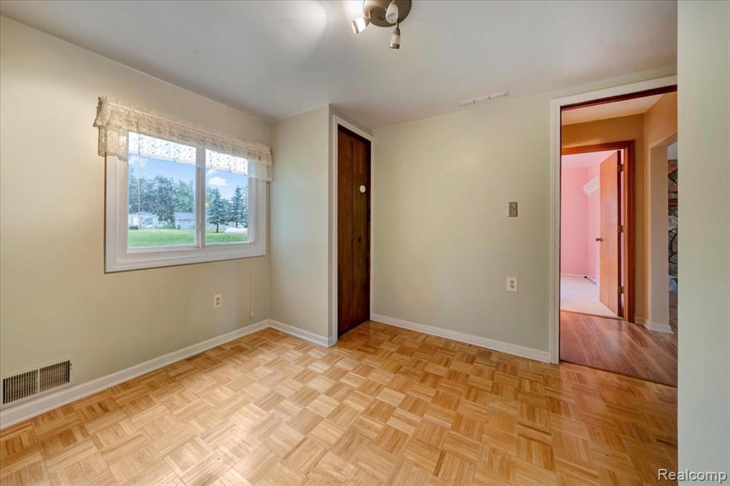 2898 E Lake Drive, Lupton, MI 48635 — Photo 20