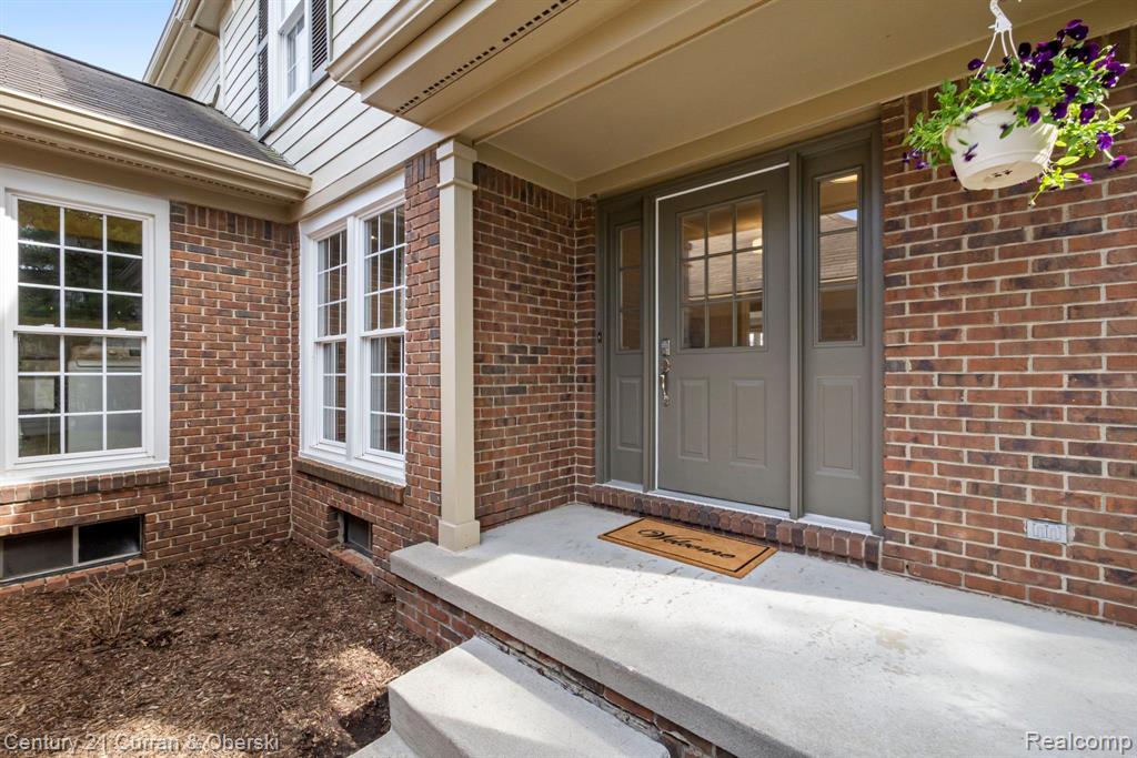 39793 EAGLE TRACE Drive, Northville, MI 48168 — Photo 6