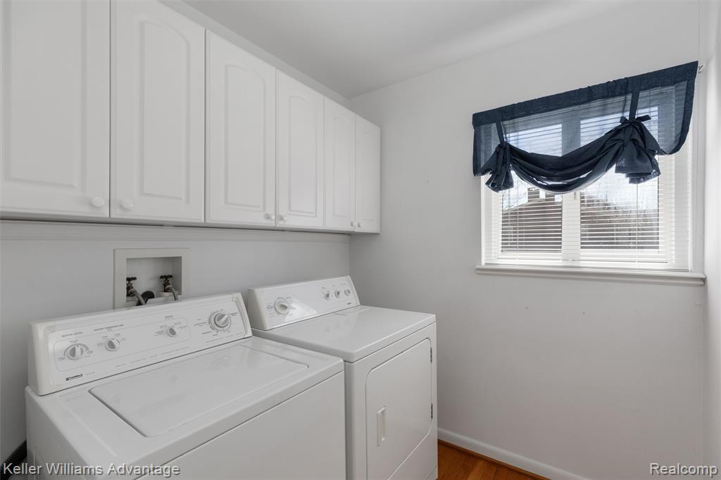 4652 Parker Street, Dearborn Heights, MI 48125 — Photo 18