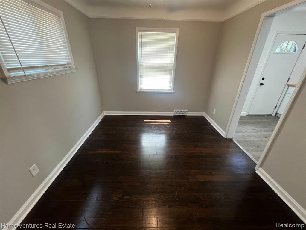 22148 Moross Road, Grosse Pointe, MI 48236 — Photo 9