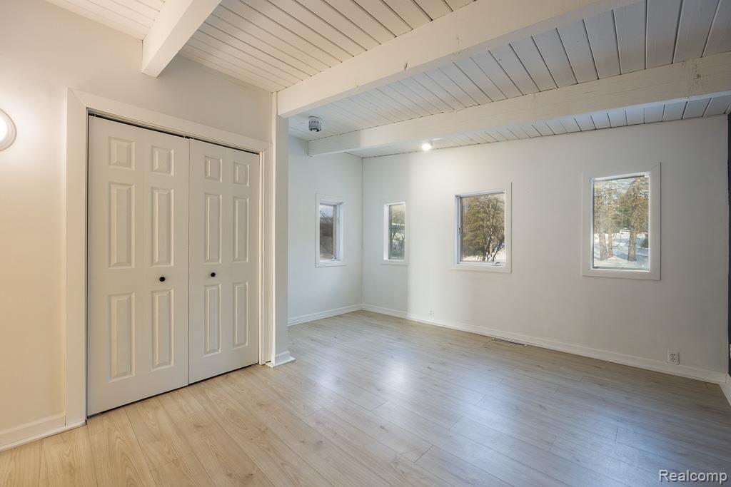 6005 Upper Straits Boulevard, West Bloomfield, MI 48324 — Photo 49