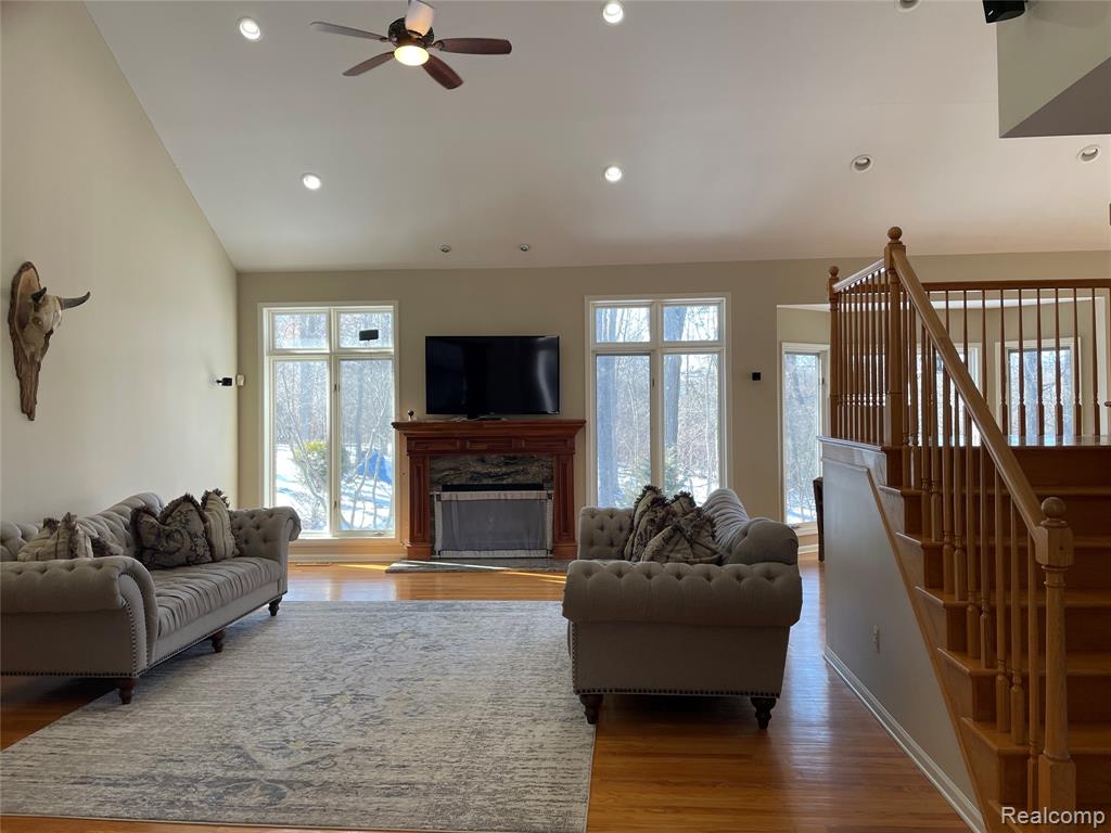 4765 Woodbine Circle S, West Bloomfield, MI 48323 — Photo 9