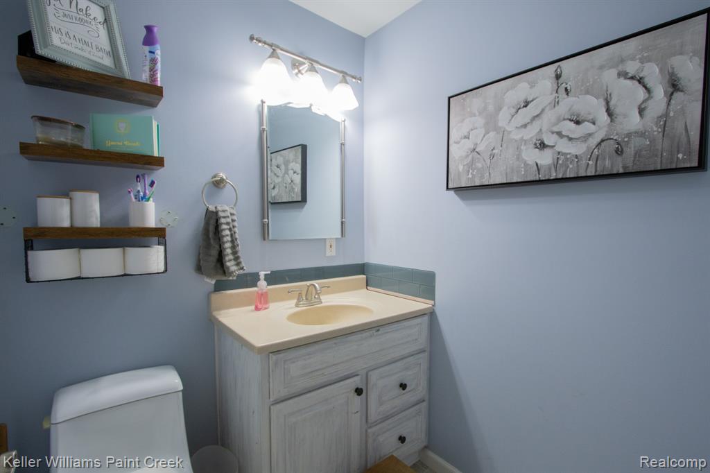428 E Norway Lake Road, Lapeer, MI 48446 — Photo 18