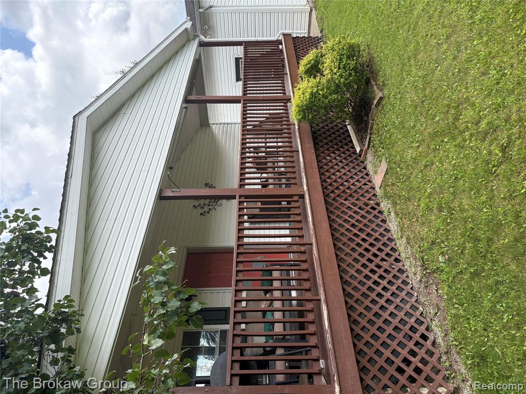17 Riverview Drive, Lapeer, MI 48446 — Photo 15