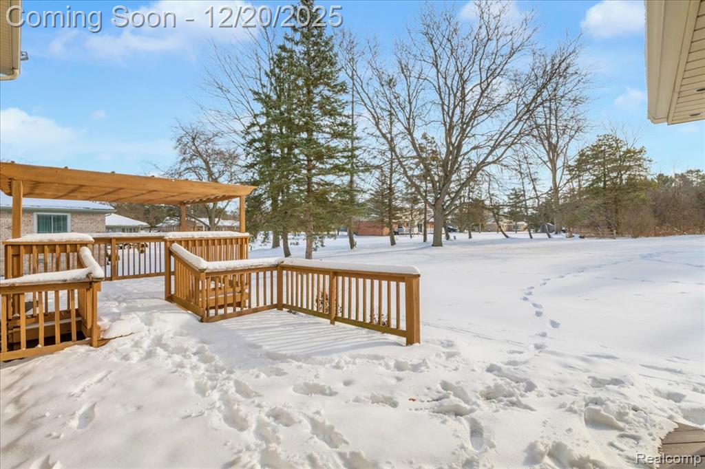 518 Charing Cross Drive, Grand Blanc, MI 48439 — Photo 49