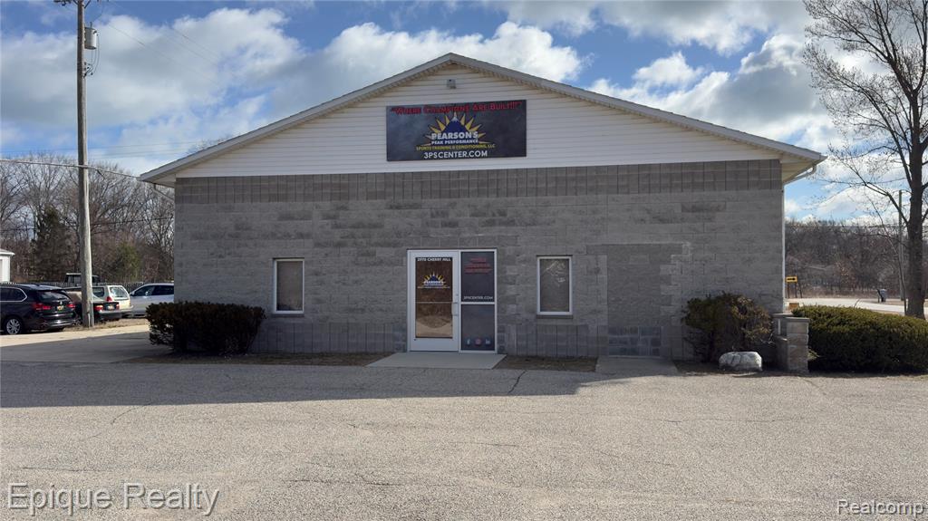 2970 Cherryhill Drive, Fort Gratiot, MI 48059