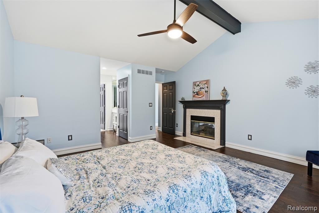 42739 Pond View Drive, Sterling Heights, MI 48314 — Photo 26